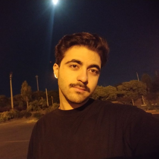 عباس صادقی